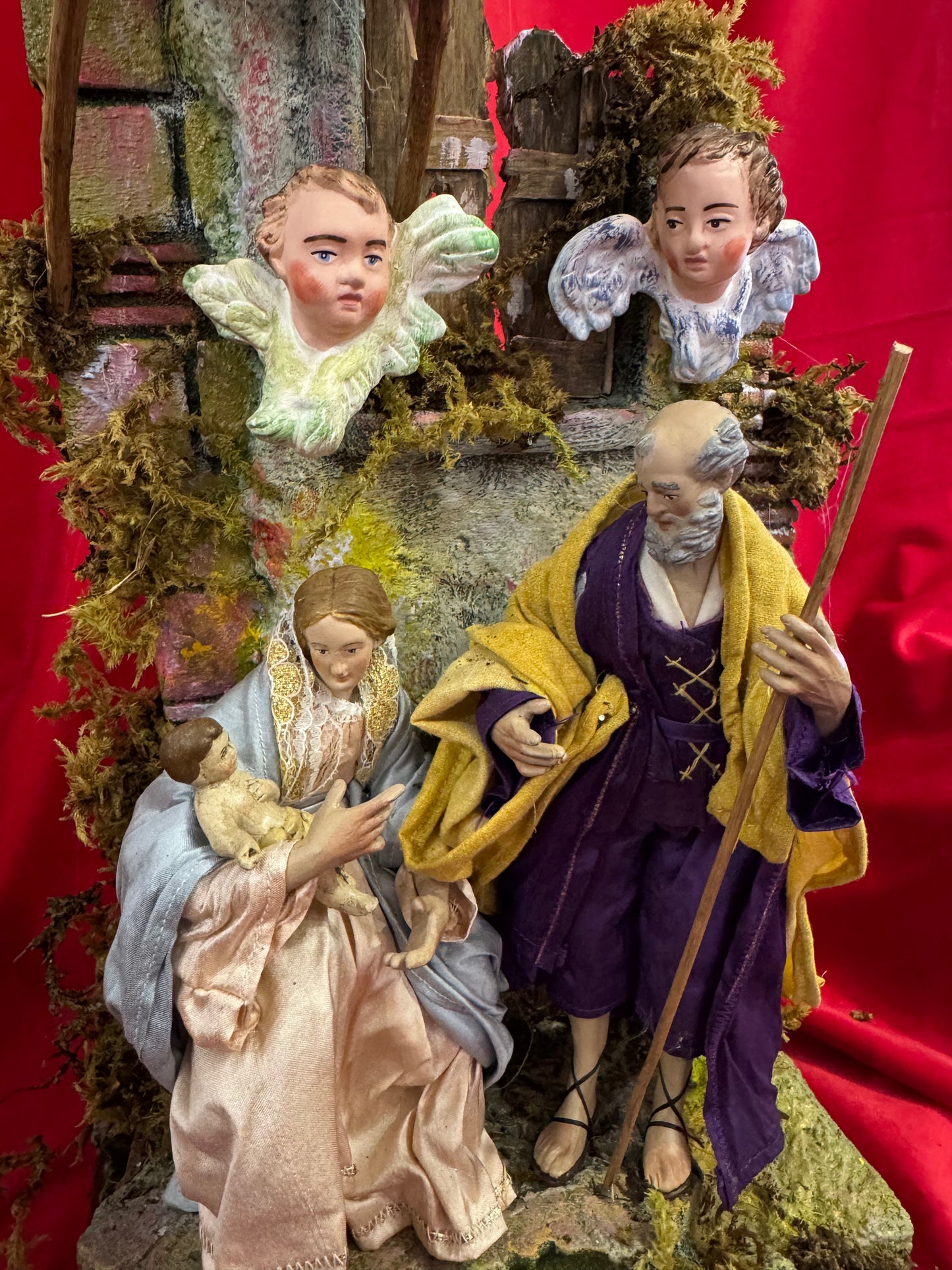 Tempio da 50 cm h con pastori da 25 cm