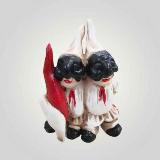 Coppia pulcinella con corno in ceramica