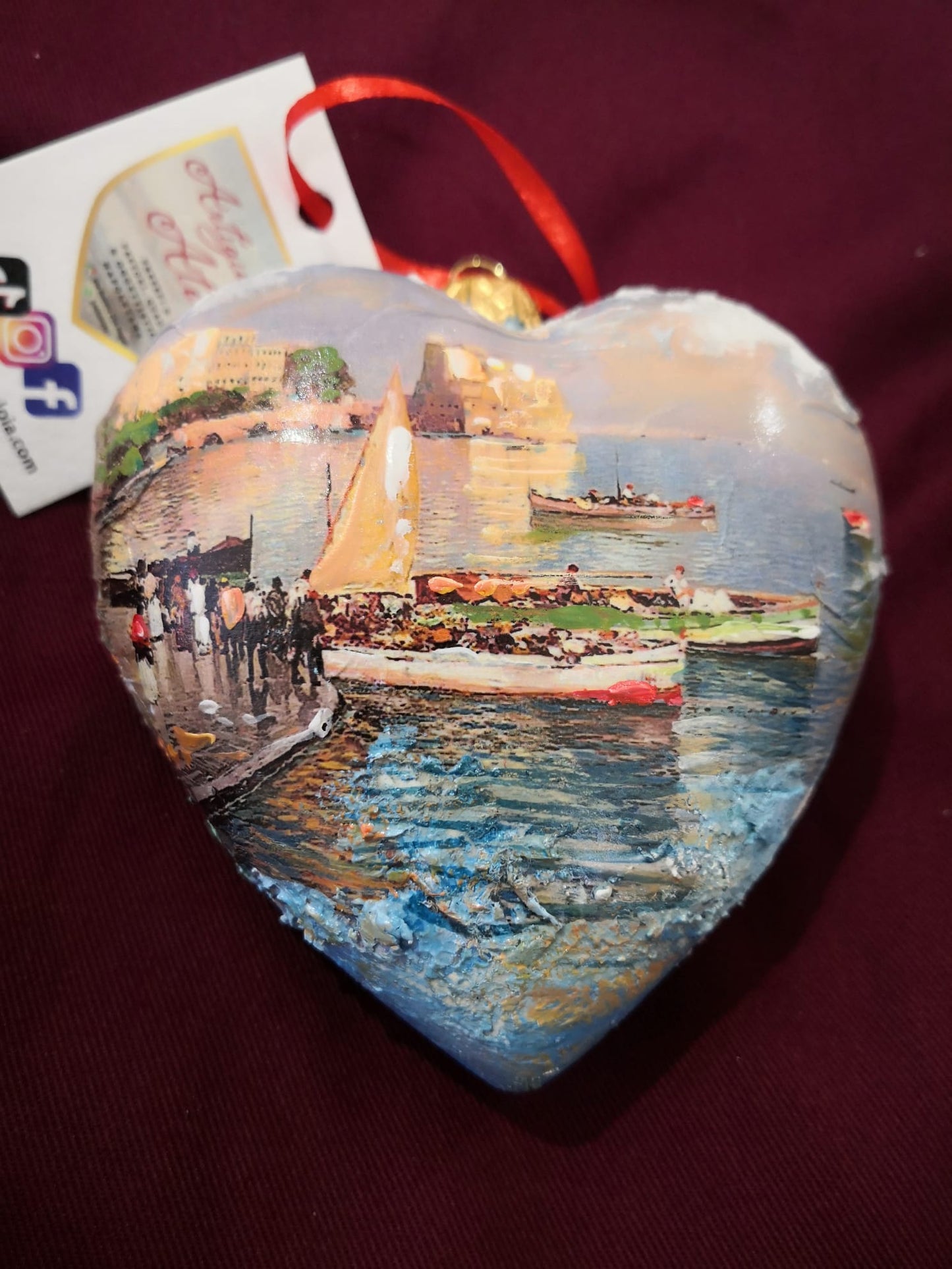 Pallina di Natale a cuore (Golfo di Napoli con Castel Dell'Ovo)